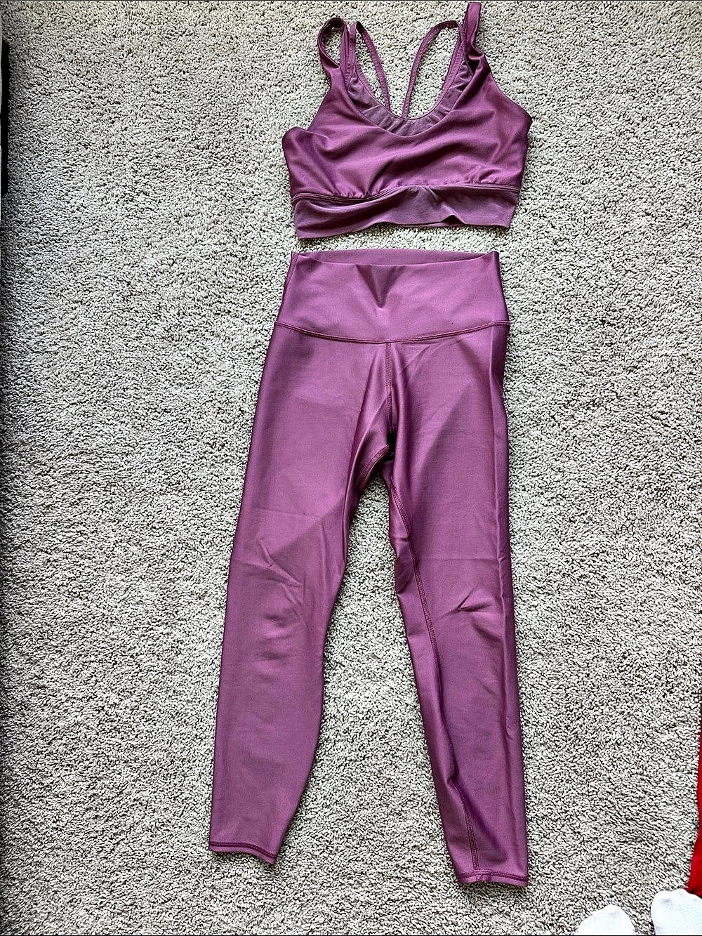 Alo Matching Sports Bra & Leggings Set in Purple Size Medium
